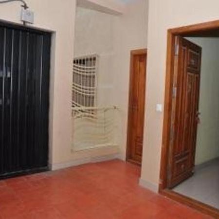 سالم Windsor Service Apartment المظهر الخارجي الصورة